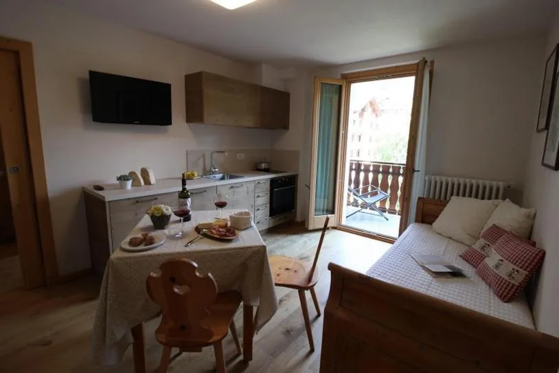 One-Bedroom Apartment — Meublè Cima Bianca Garni