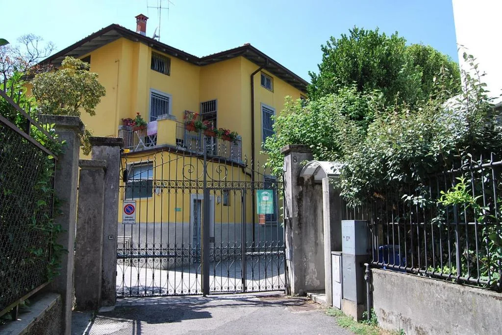 2-Bedroom Apartment — Bergamo Bassa
