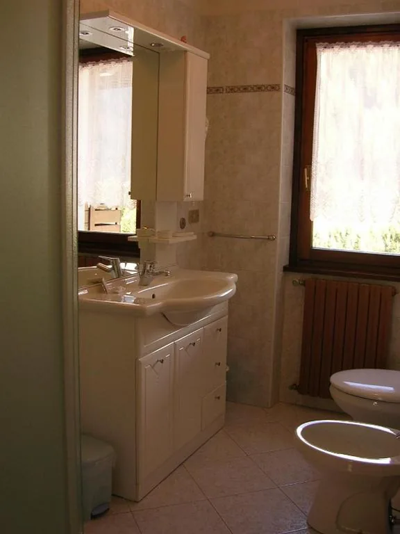 Appartamento con 2 Camere da Letto — Chalet Bucaneve