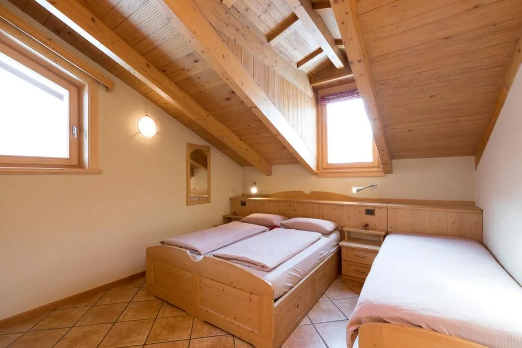 Two-Bedroom Apartment with Mountain View — Hotel Champagne