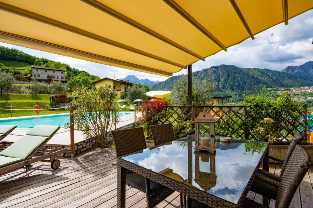 Appartamento con 2 Camere da Letto e Terrazza — GeoResort