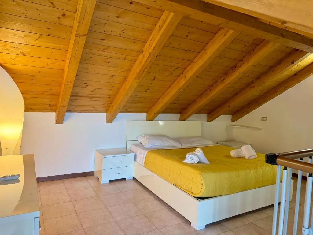 Appartamento con 2 Camere da Letto e Terrazza — Le Terrazze del Garda – Immobili e Soluzioni Rent