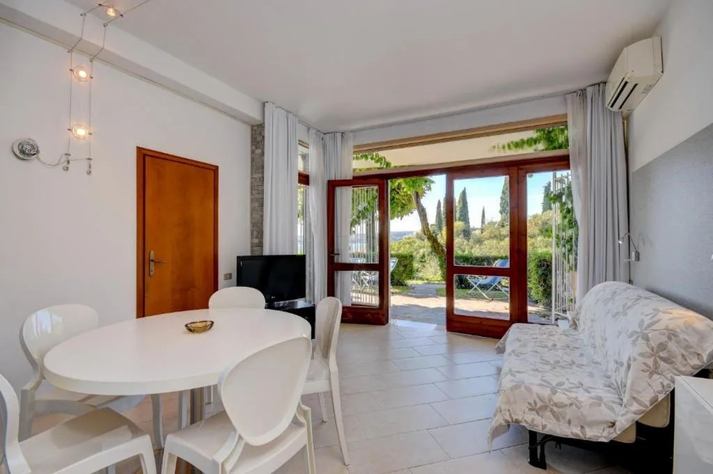 Two-Bedroom Apartment with Lake View — La Villa Fasano