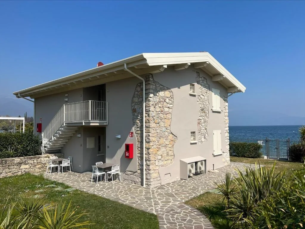 Two-Bedroom Apartment with Lake View — Onda Blu Resort