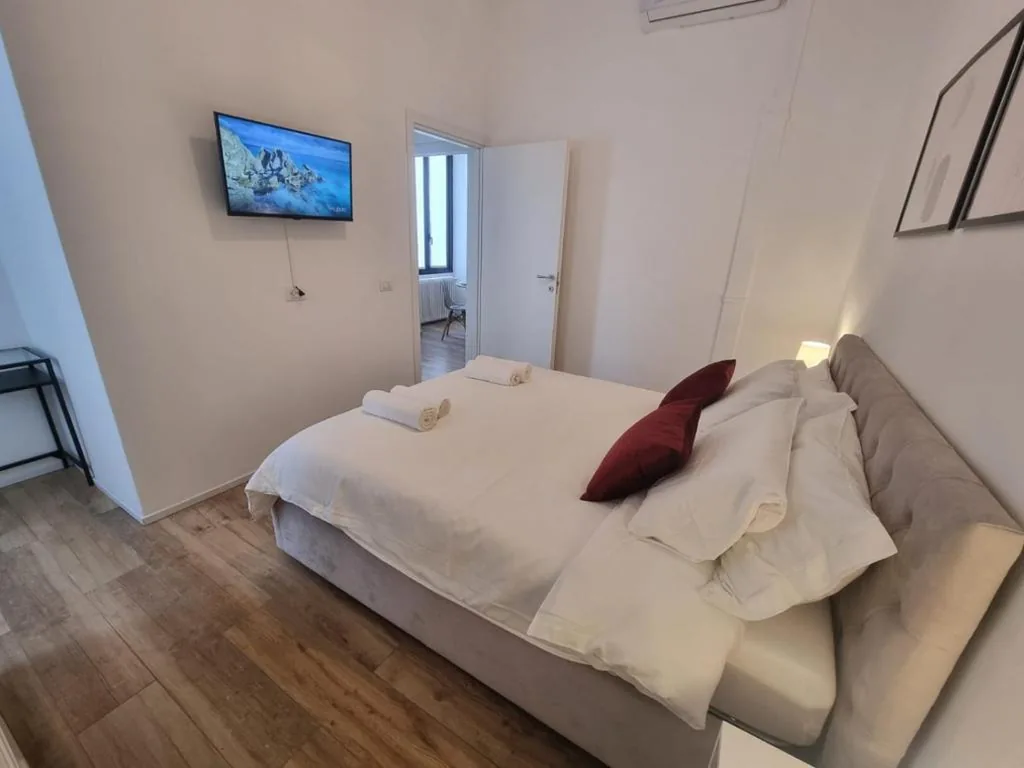 2-Bedroom Apartment - Separate Building — Lizard Hotel