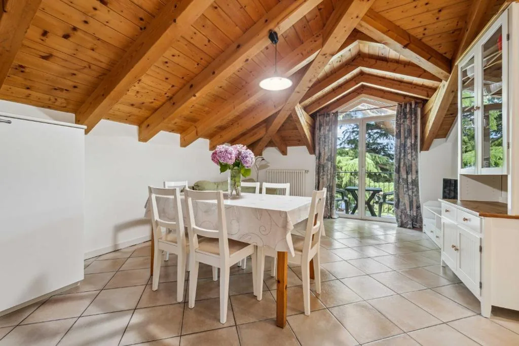 Apartment with 2 Bedrooms — Green Village Accommodations