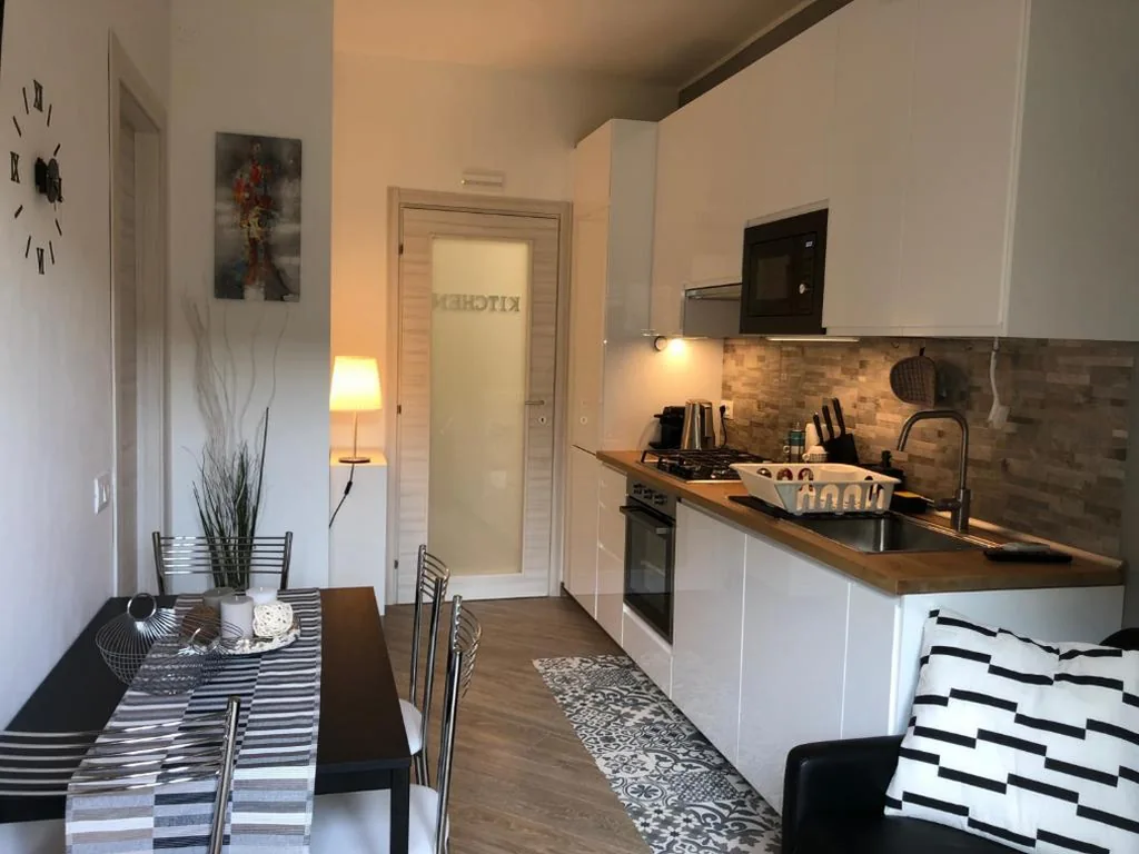 Apartment with 2 Bedrooms — MilanHolidays