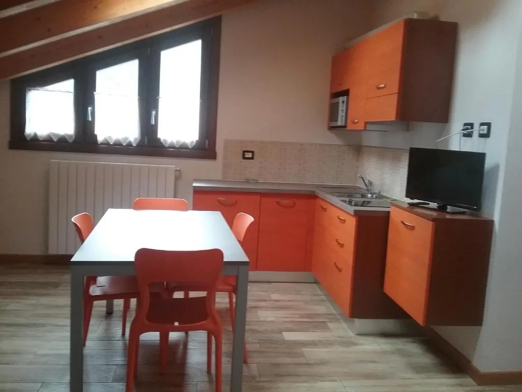Appartamento con 2 Camere da Letto — Residence Acero Rosso