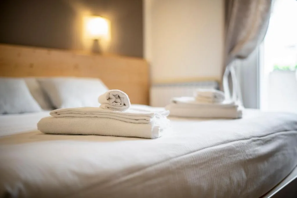 Appartamento con 2 Camere da Letto — Residence Bianca