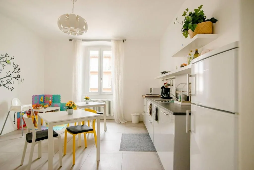 Appartamento con 3 Camere da Letto — Guesthouse Tree Rooms Modern