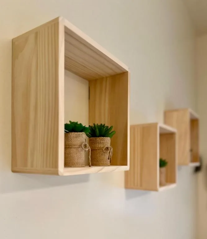 Apartment with Balcony — Lauri & Faggi