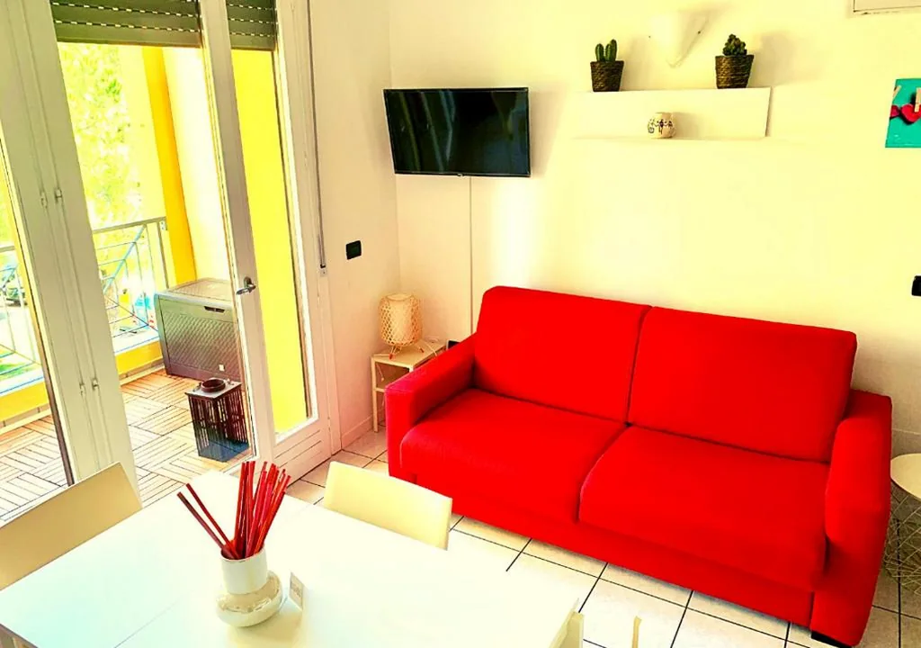 Apartment with Terrace — Gardalakeapartment a Sirmione