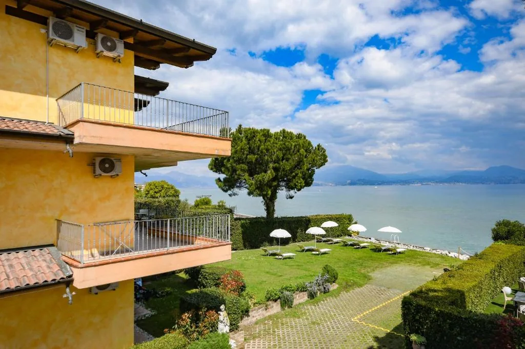 Apartment with Lake View — Casa dei Pescatori