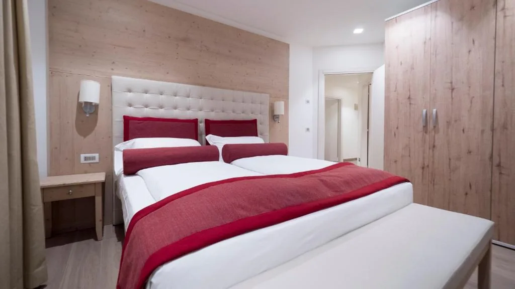 Deluxe Apartment — Chalet Tea Da Bondi