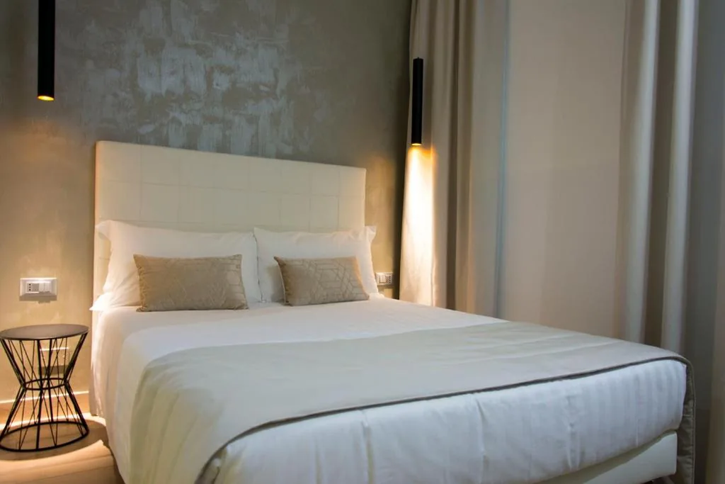 Studio Apartment — ApartHotel Durini