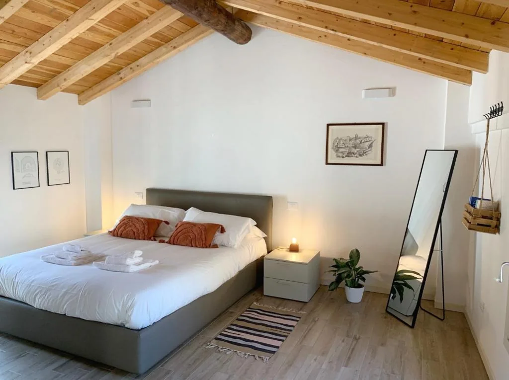 Apartment — Residenza Giulio Romano