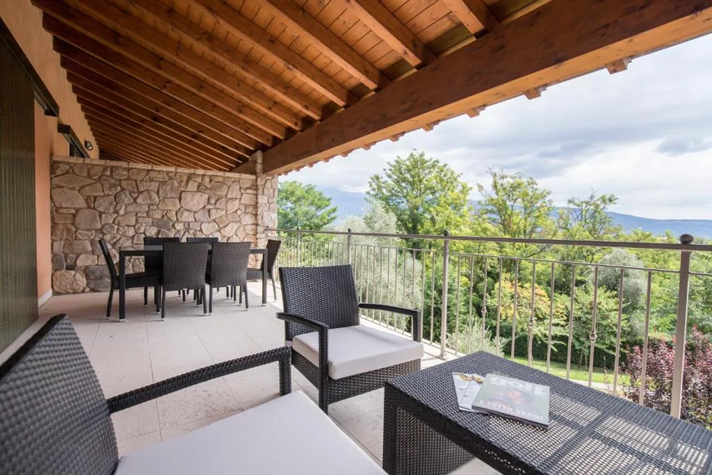 Appartamento Standard — Apartments Golf Bogliaco
