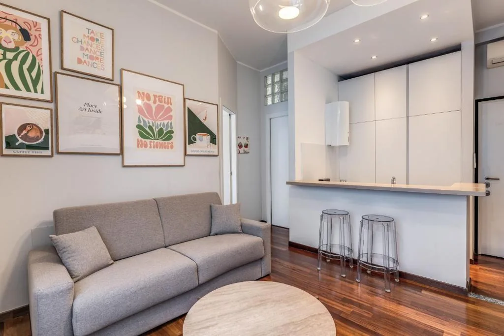 One-Bedroom Standard Apartment — 43 Station Hotel