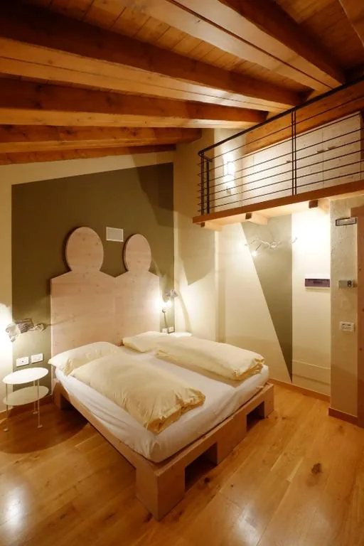 Split-Level One-Bedroom Apartment — Chalet C’Est La Vie
