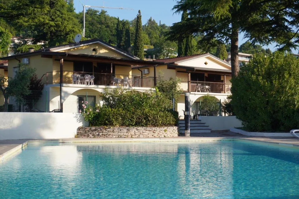 Appartamento su 2 Livelli con 2 Camere da Letto — Villenpark Sanghen