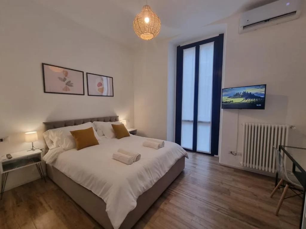 Superior 2-Bedroom Apartment - Separate Building — Lizard Hotel
