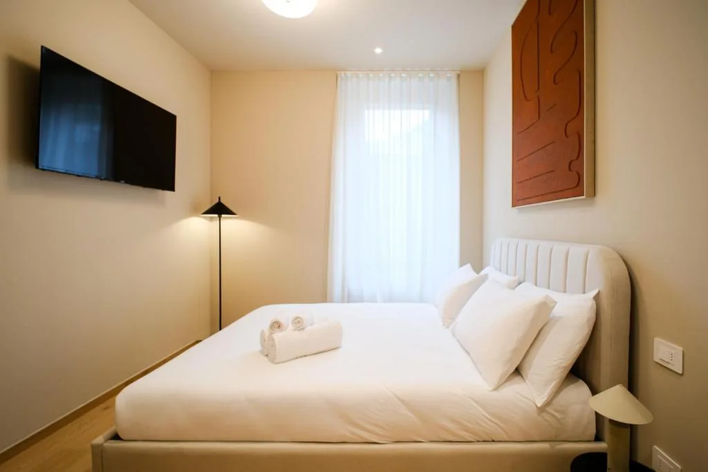 Balcony Double Suite – 3 min walk to Bernina Express — foto 4