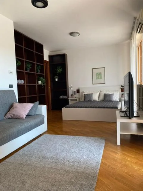 BedandBreakfast Eni Torri Lombarde San Donato BBqueen