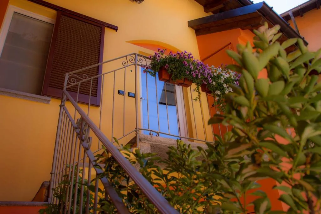BelSorrisoVarese – Hotel & Residence – Private Parking – Reservation Required — foto 8