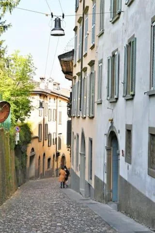 Bergamo tra alta e bassa: ST apartments — foto 4