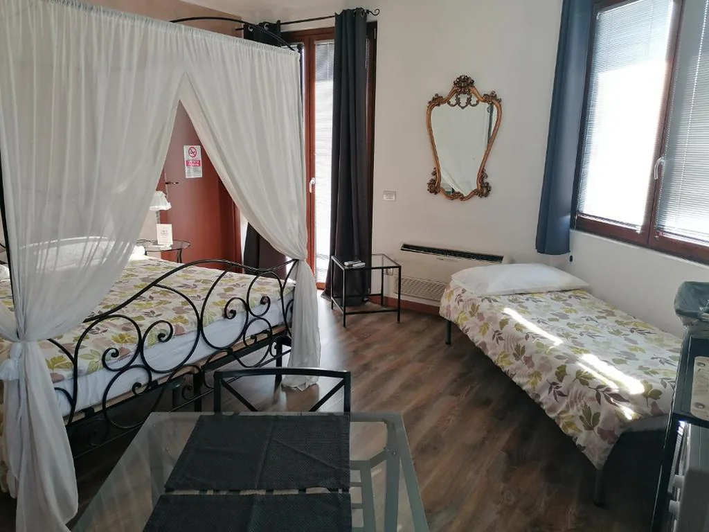 BGY Airport Guesthouse