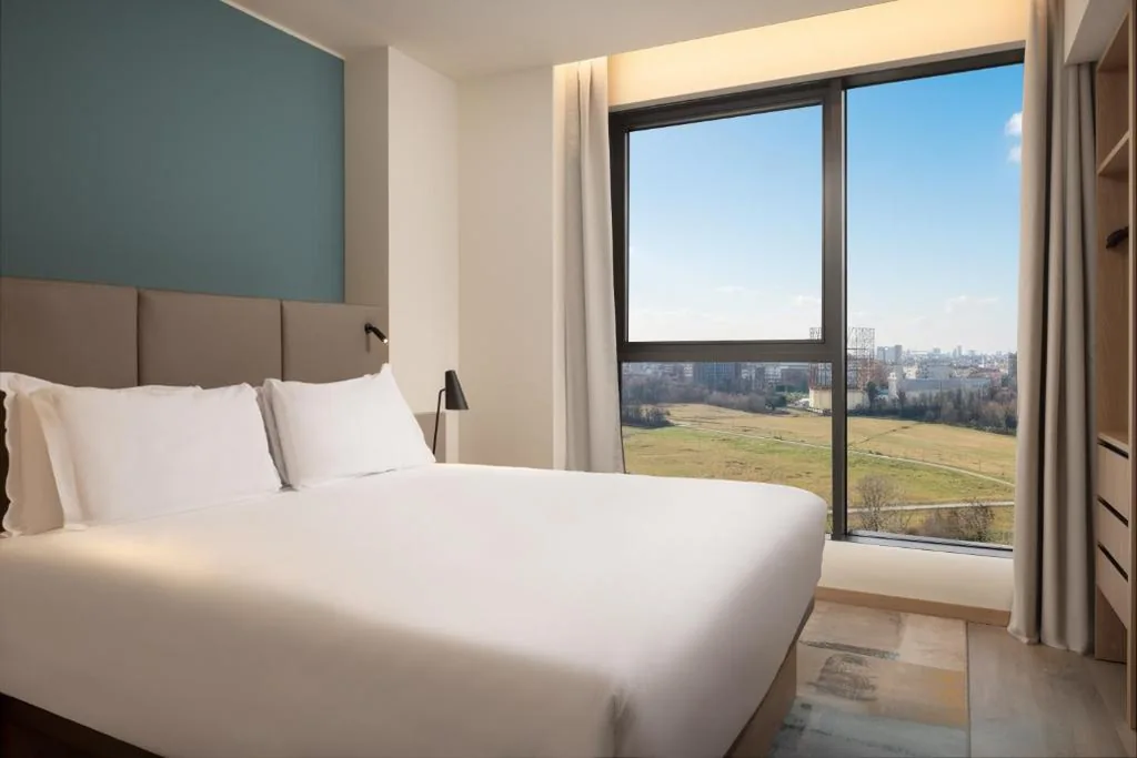 Bilocale Apartment with King Bed and Skyline View — Residence Inn by Marriott Milano Linate