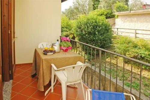 One-Bedroom Apartment without Lake View — Residence Ruculì – Ruculì Hospitality