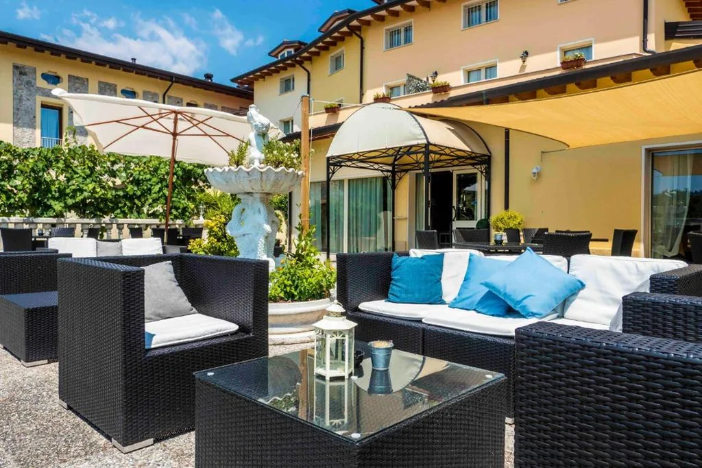 Borgo dei Poeti Romantik Hotel