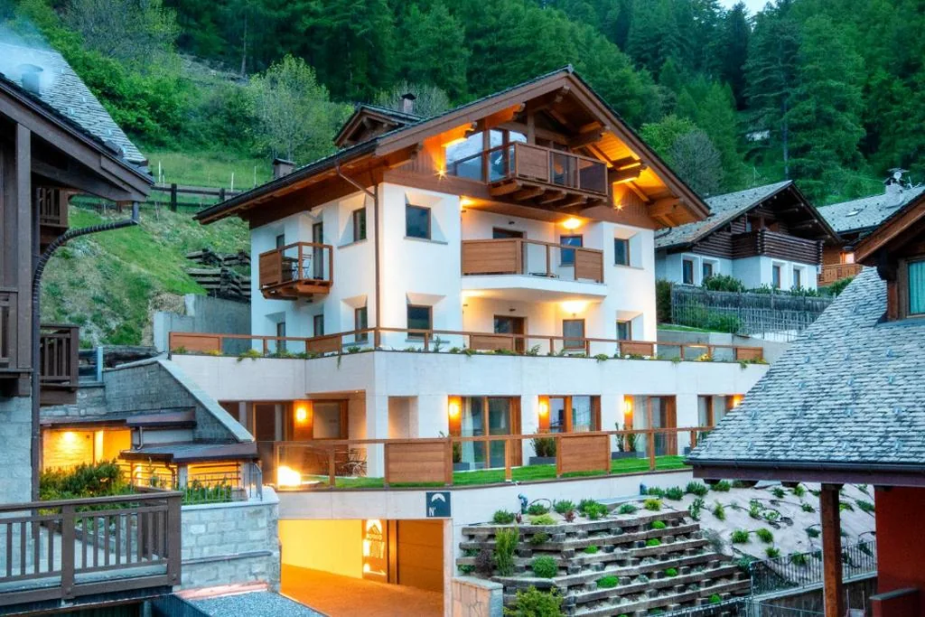 BORMIO N’JOY