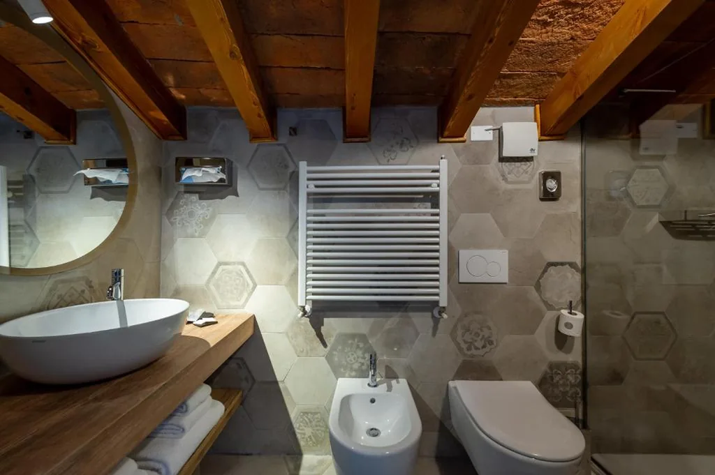 Cà Uberti Palace Hotel, MantegnaHotels — foto 3