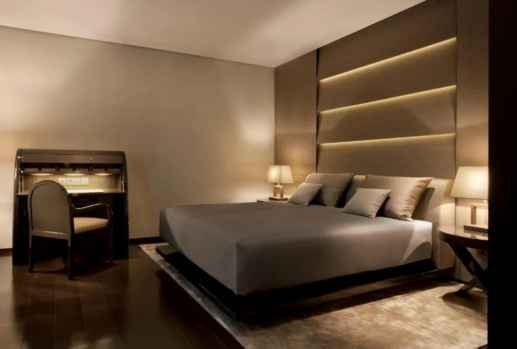 Armani Deluxe Room — Armani Hotel Milano