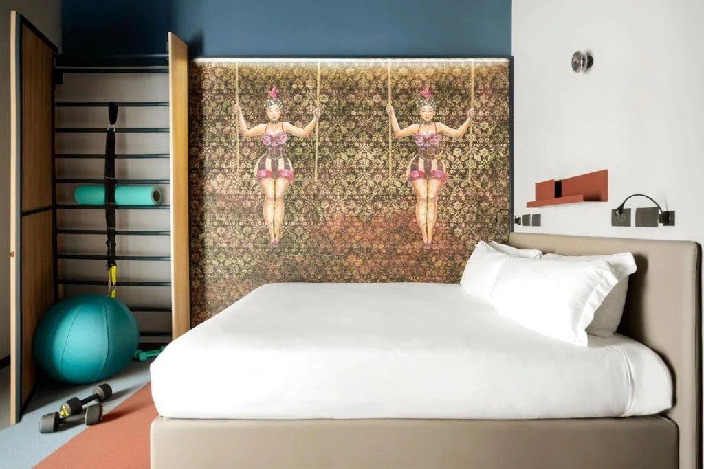 Champion Room - Double Bed - PRIVATE FITNESS CORNER — 21 House of Stories Navigli