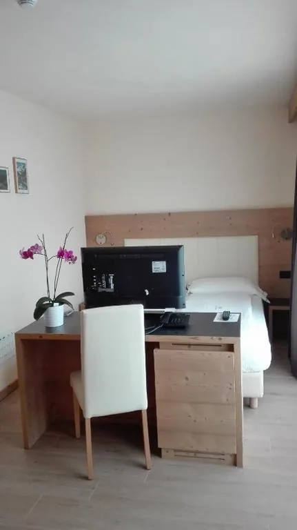 Classic Twin Room — Hotel Silvestri