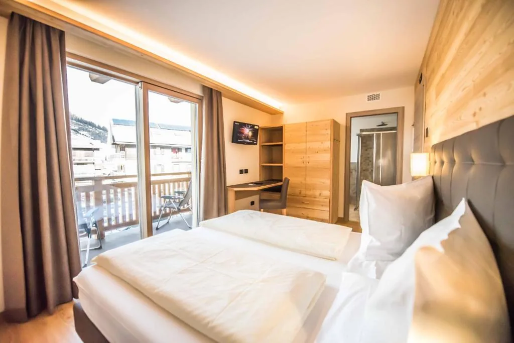 Classic Double/Twin Room — Hotel Le Alpi