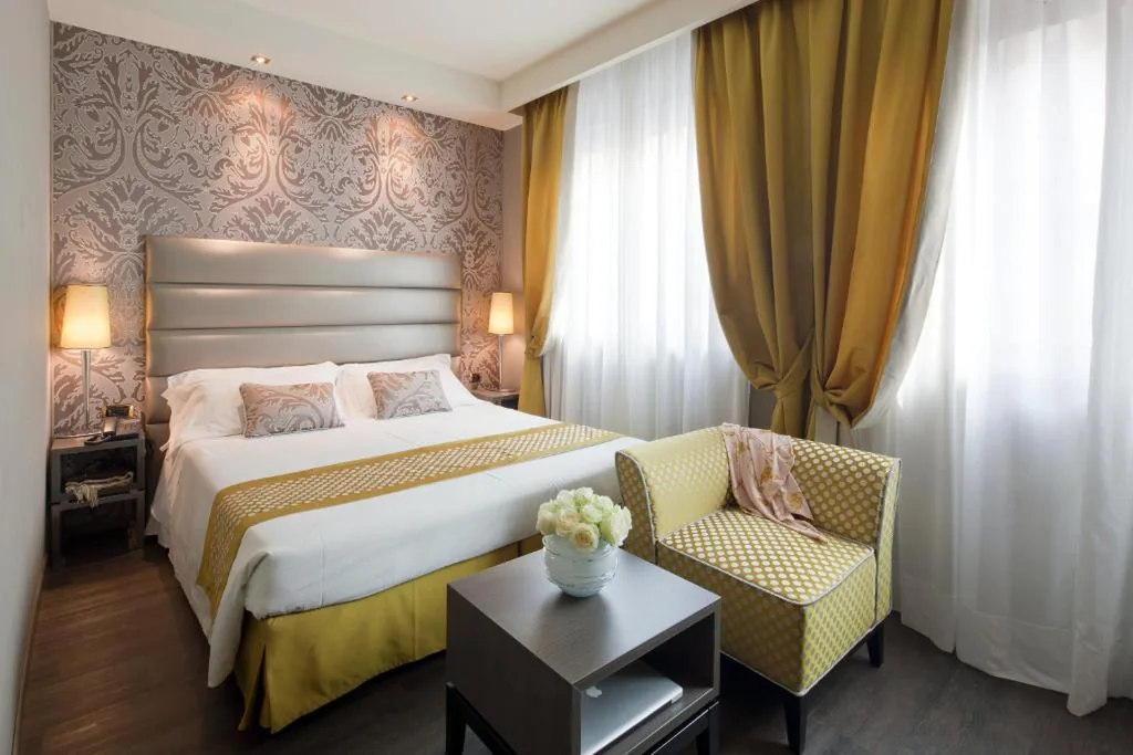 Camera Deluxe (2 Adulti + 1 Bambino) — Hotel Mozart