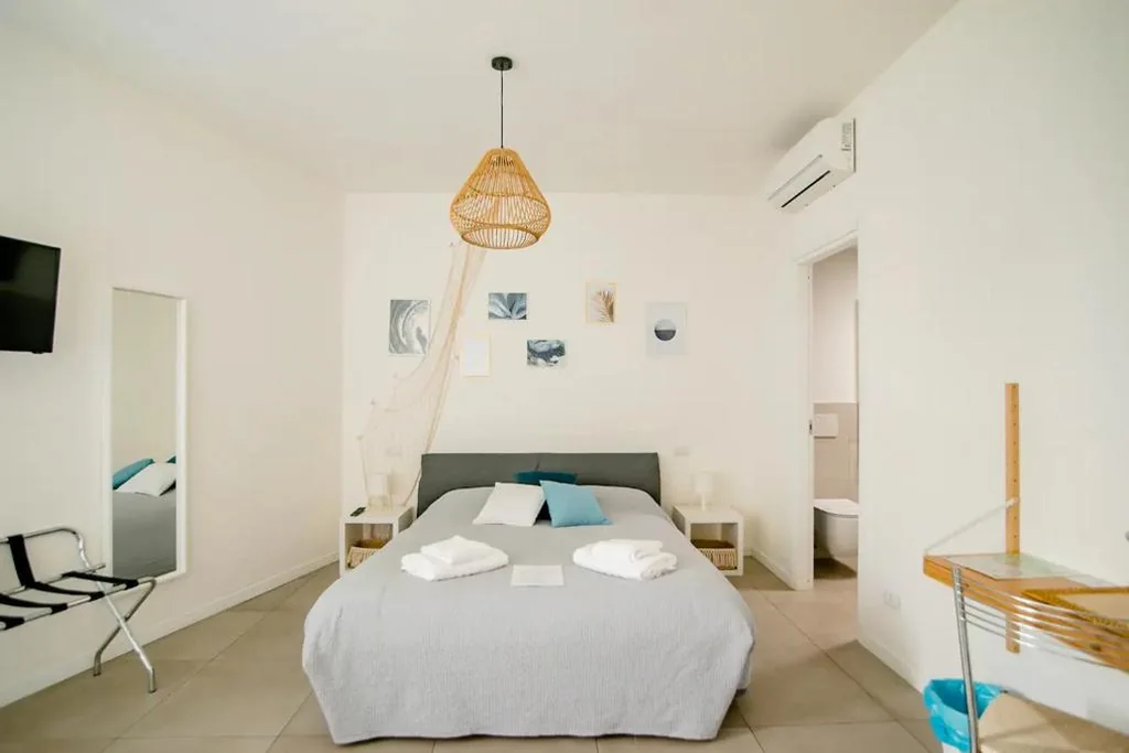 Camera Deluxe — Guesthouse Tree Rooms Modern