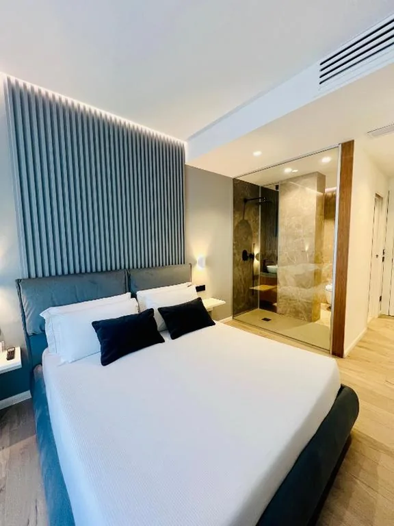 Deluxe Room — La Chambre Milano