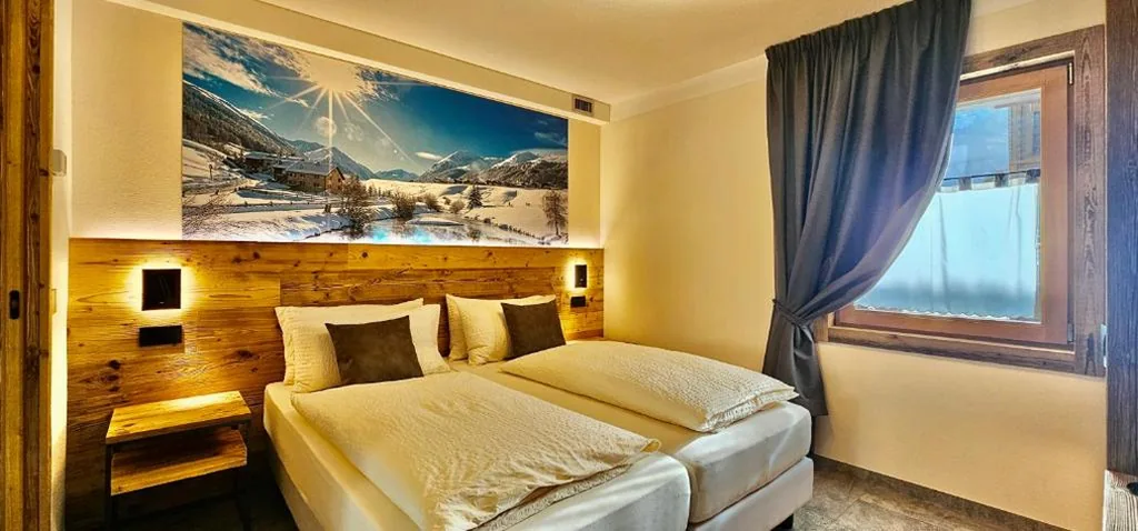 Deluxe Double/Twin Room — Albergo Alpenrose