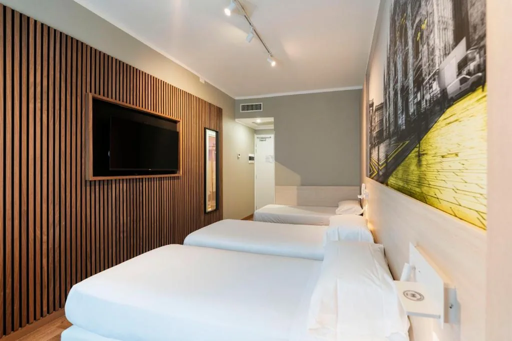 Deluxe Double/Twin Room — Kleos Hotel Milano Città Studi by Kleos Group Collection