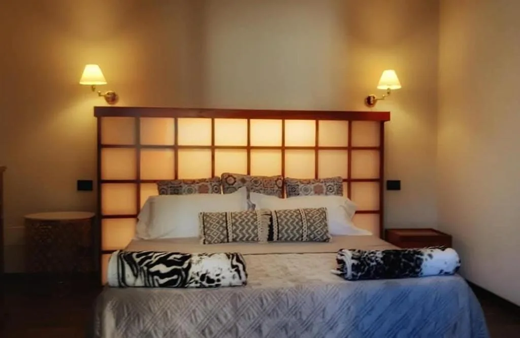 Deluxe Double/Twin Room with Garden View — Villa Marisa