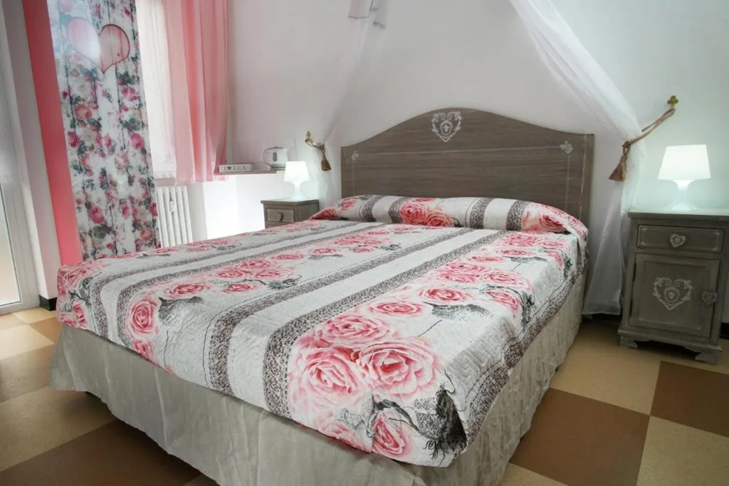 Deluxe Room — Milano Affittacamere