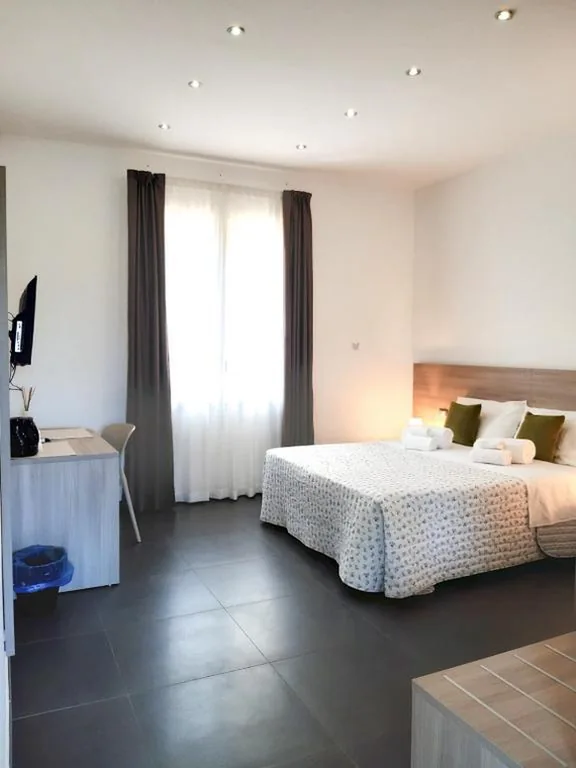 Deluxe Room — RipamontiBnB