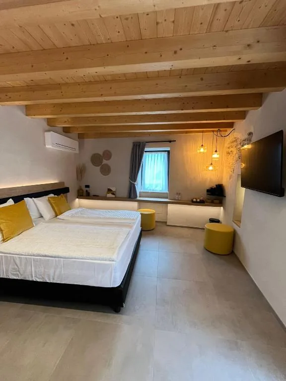 Deluxe Room — Stella D’Oro – Hotel & Apartments
