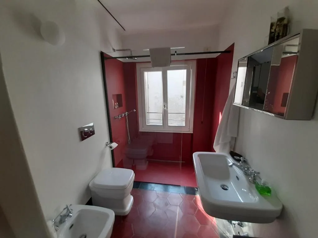 Camera di charme con ingresso indipendente — foto 7