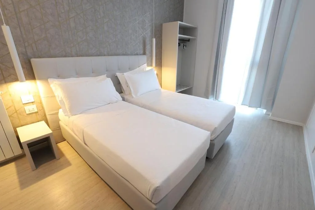 Twin Room — Cadorna Luxury Hotel